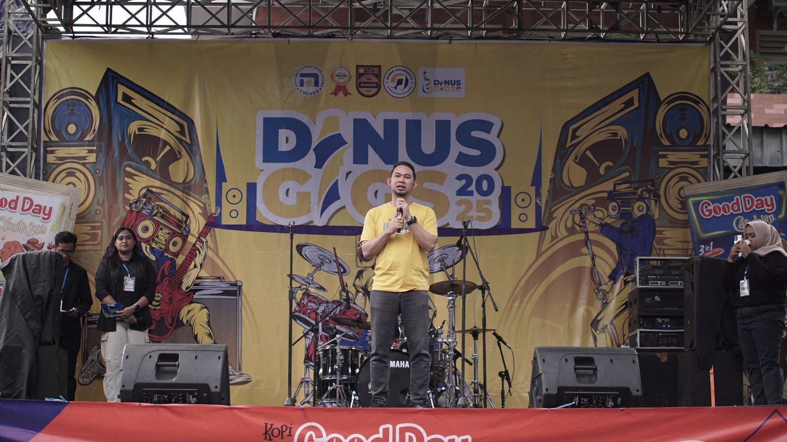 Sambutan oleh Bapak Rektor